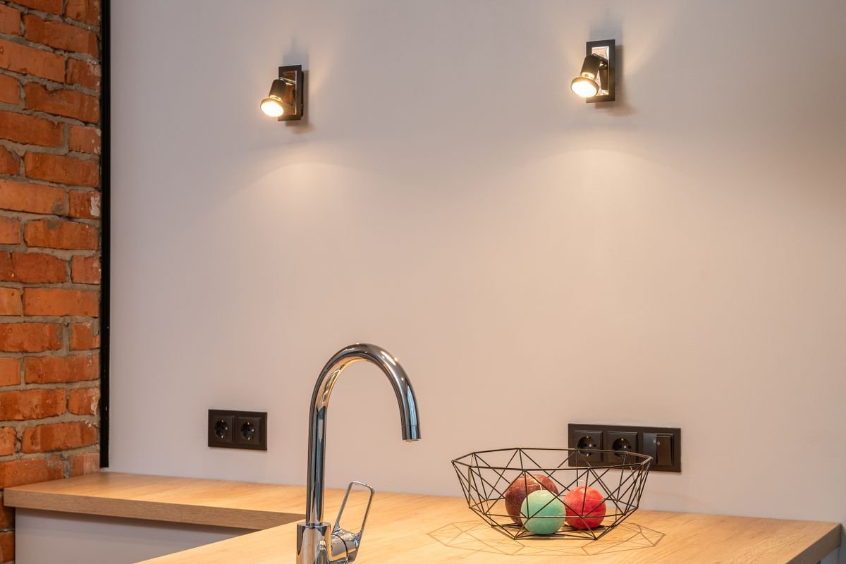 Kitchen counter with built-in sink